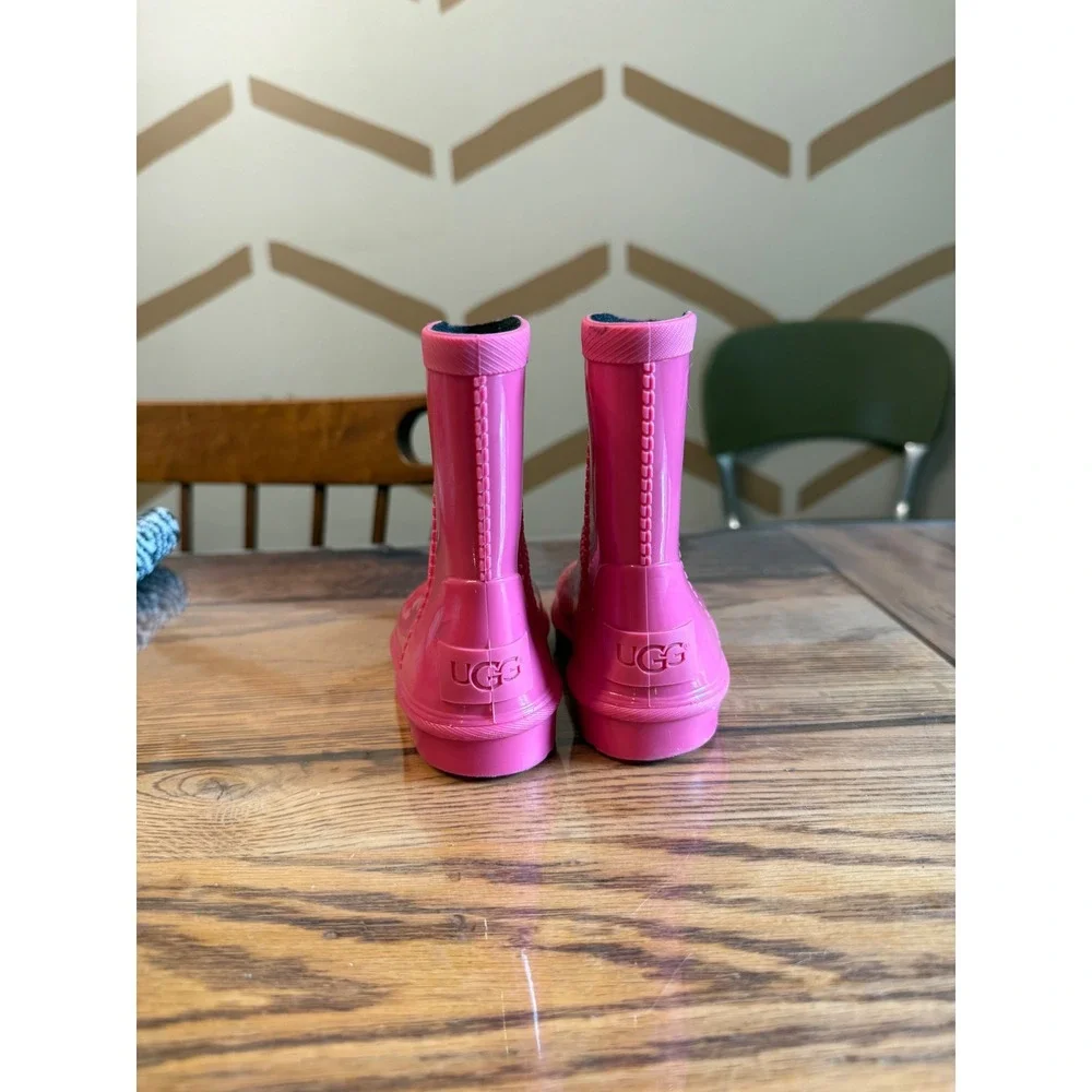 UGG Rain Boots Toddler Size 6 Pink Drizlita Waterproof Pull On Logo